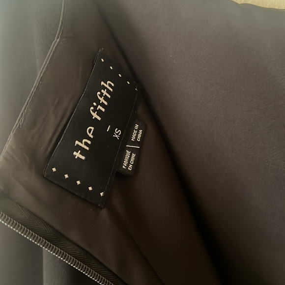 The Fifth Nordstrom Black Flowy Shorts Skort Sz XS - Picture 4 of 4